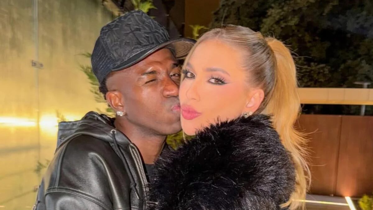 Vini Jr. declara seu amor a Virginia Fonseca em publicação nas redes sociais