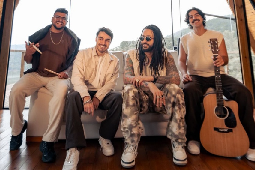 Voraz e Julies lançam single "Sessão da Tarde" com 30 milhões de reproduções