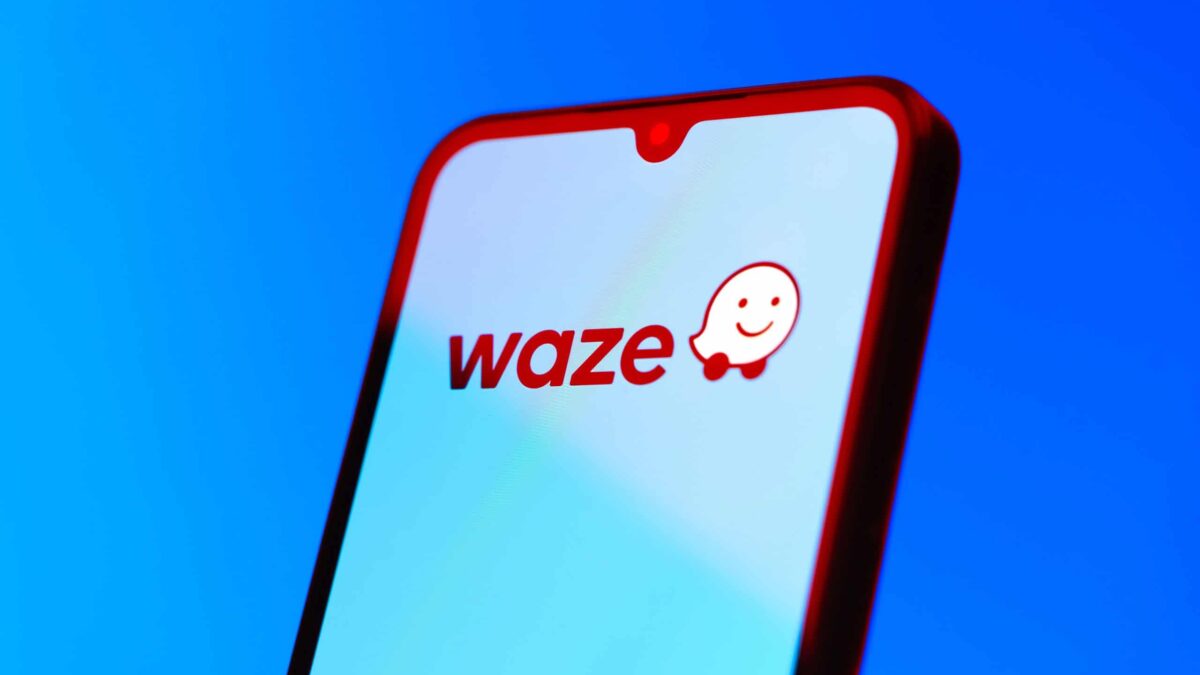 Waze ganha inteligência artificial e personaliza navegação para motoristas e motociclistas