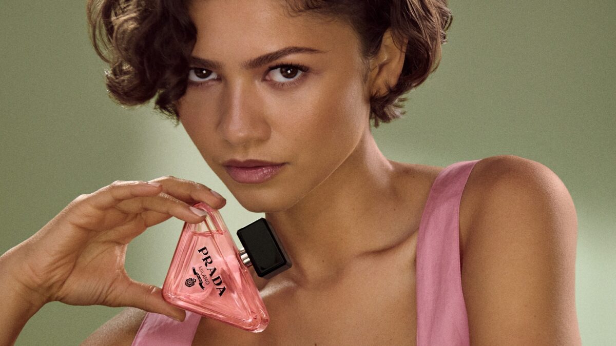 Zendaya revela rituais de beleza e rejeita banhos gelados em nova entrevista