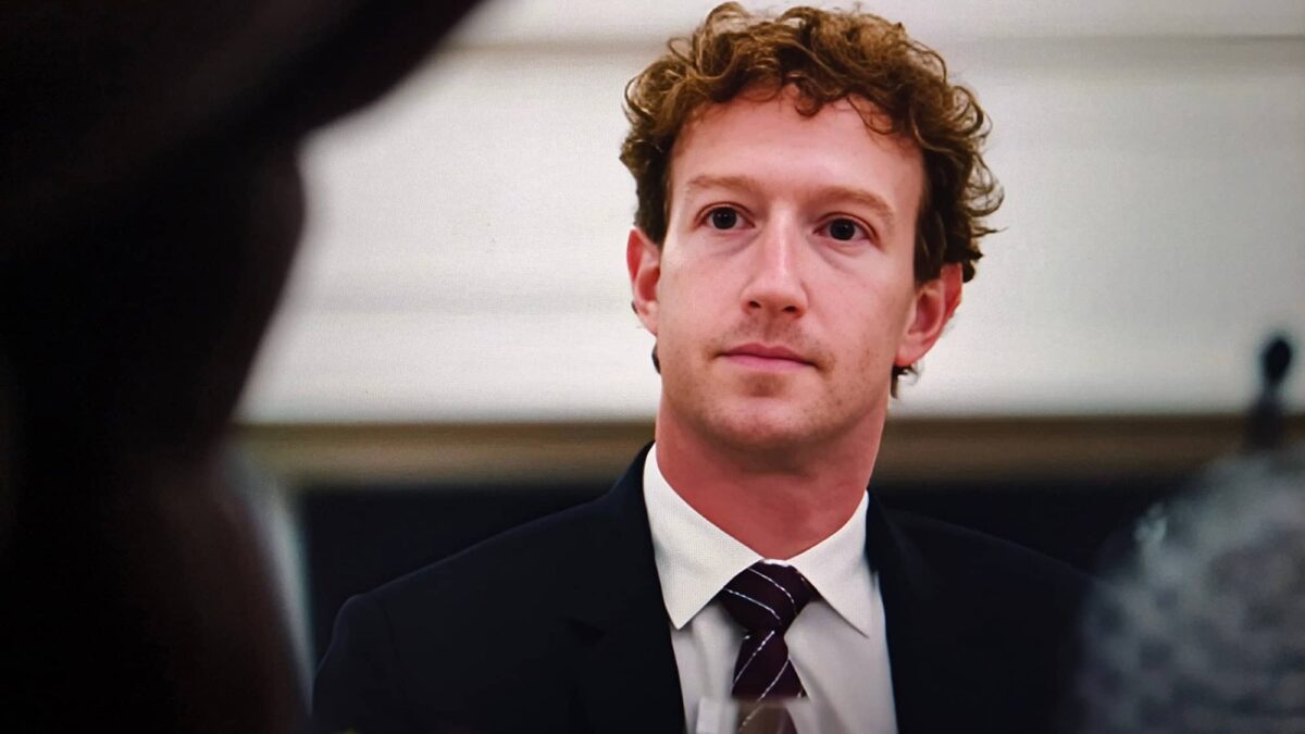 Zuckerberg critica concentração no desenvolvimento de IA e defende democratização da tecnologia