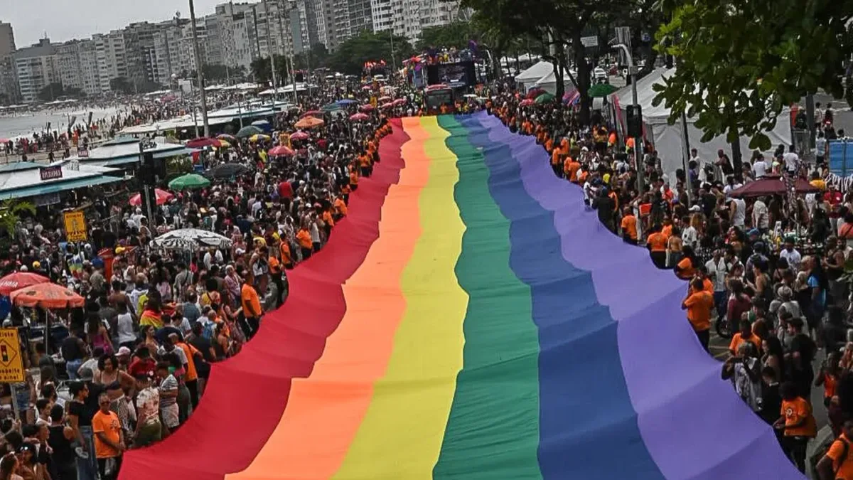 Imagem da matéria: Trabalhadores do Programa Rio Sem LGBTIfobia entram em greve por salários atrasados