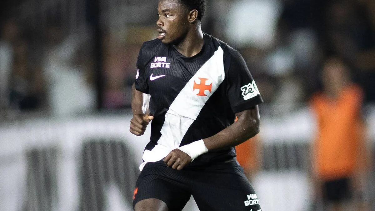 Andrés Gómez é vetado e desfalca Vasco no duelo contra o Bahia neste domingo