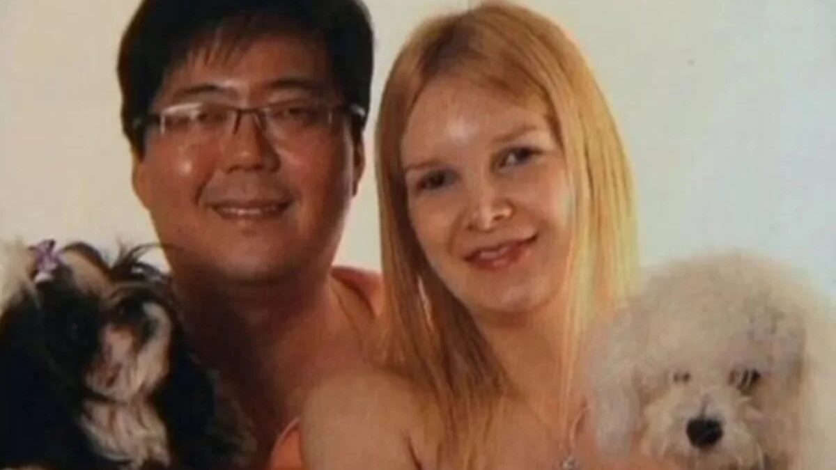 Apartamento de Elize e Marcos Matsunaga à venda por R$ 2,8 milhões com quarto do pânico oculto