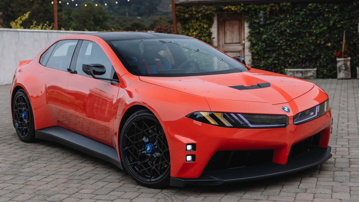 BMW apresenta protótipo do M3 elétrico na Monterey Car Week, Califórnia