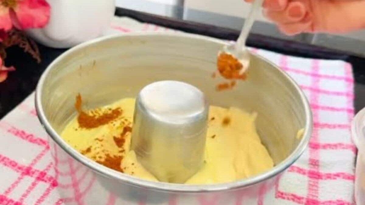 Bolo de 2 ovos: receita saudável e fofinha com menos açúcar para você experimentar
