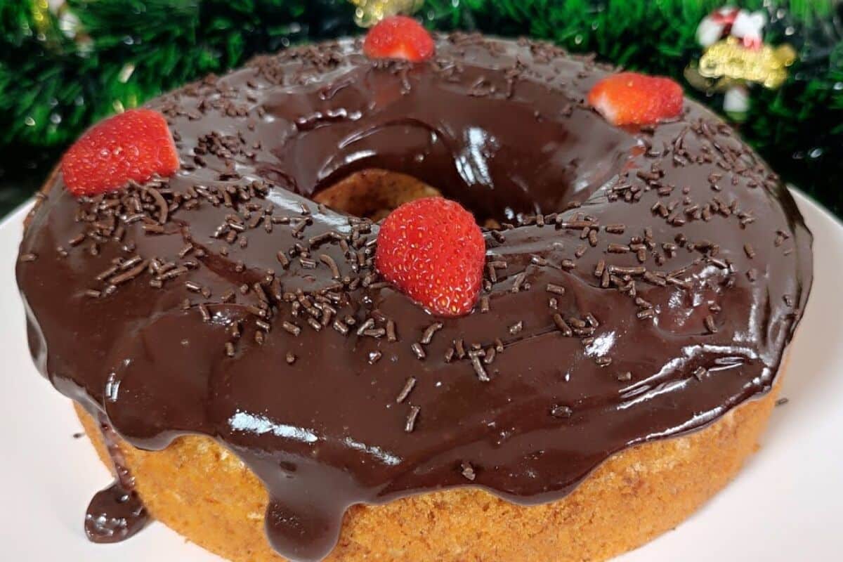 Bolo de iogurte: receita prática e deliciosa para acompanhar seu café
