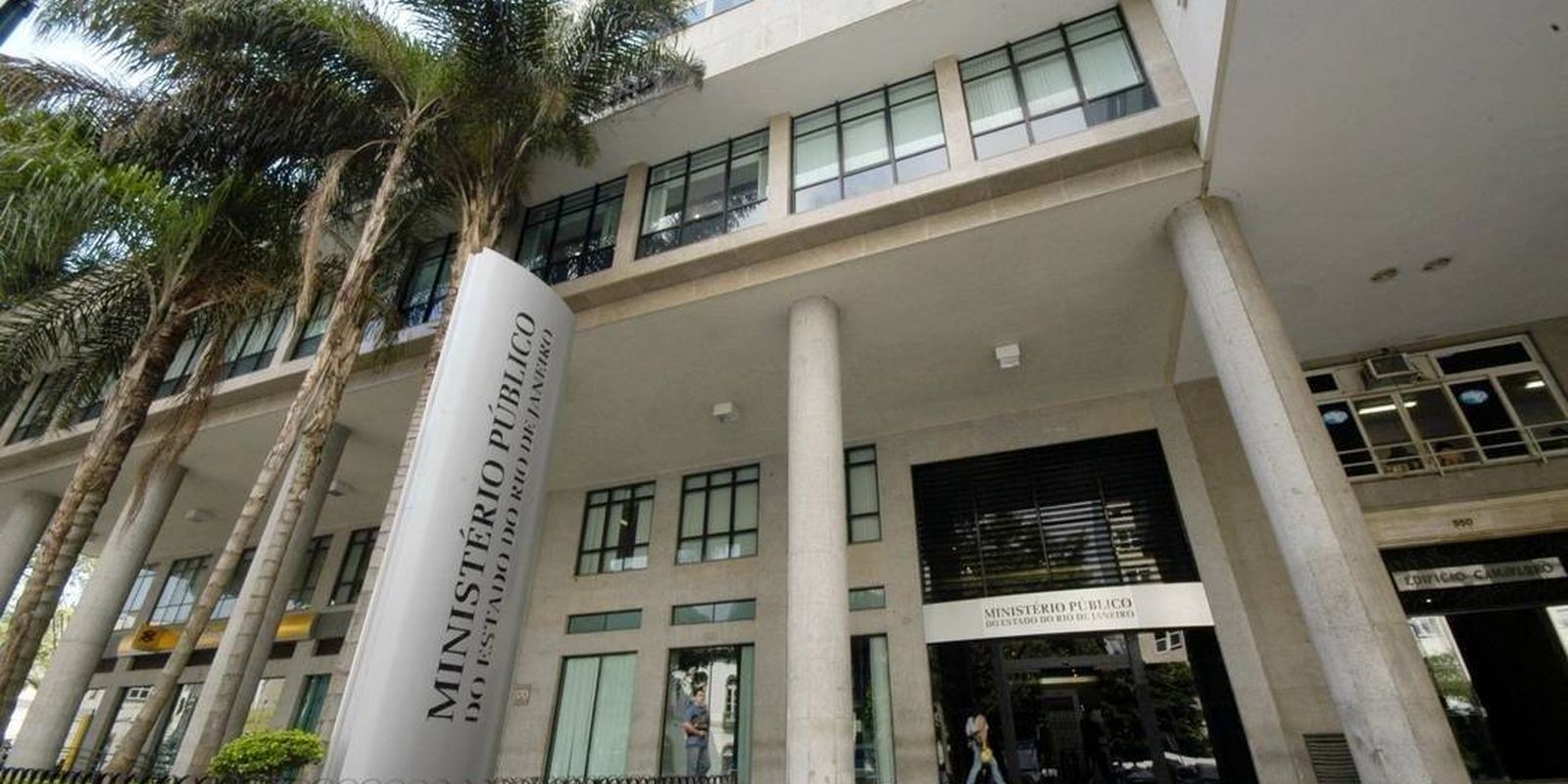 Coronel do Corpo de Bombeiros é denunciado por assédio sexual e intimidação a testemunhas