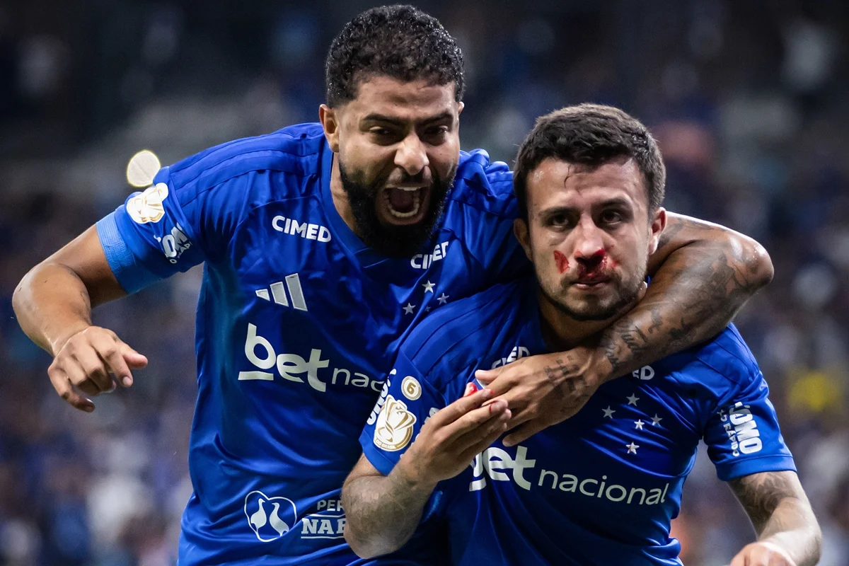 Cruzeiro derrota Chapecoense por 2 a 0 e avança às quartas da Copa do Brasil