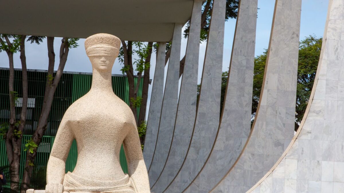 DPU aponta inconstitucionalidade em novas leis de licenciamento ambiental ao STF