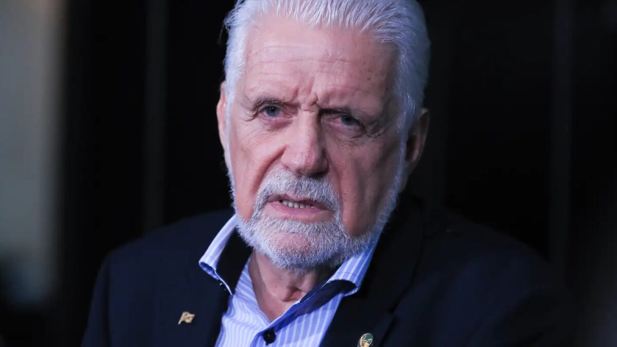 Depoimento de Jaques Wagner à PF é adiado por problemas técnicos da defesa