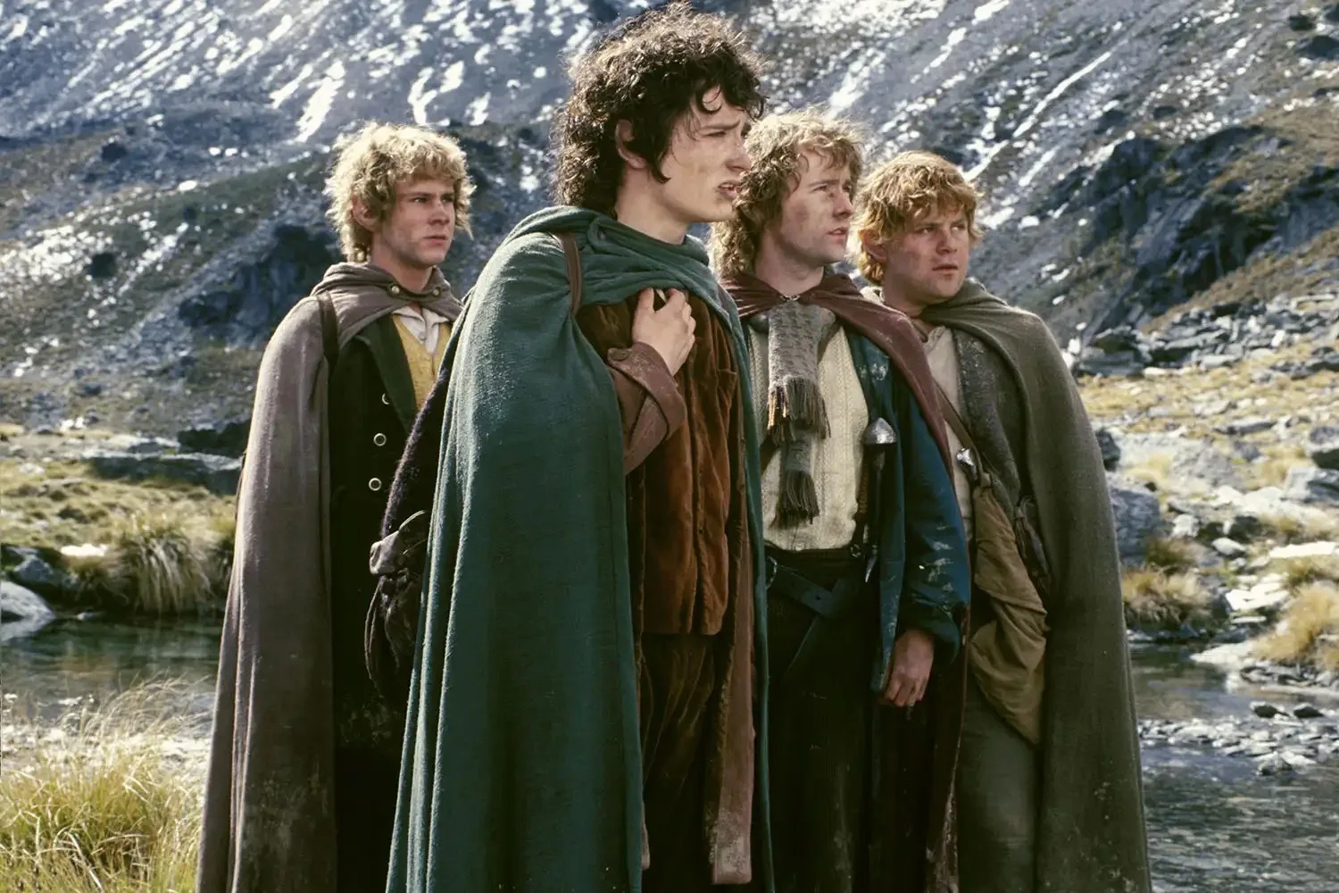 Elenco de 'O Senhor dos Anéis' se reencontra após 23 anos e surpreende fãs com novo visual