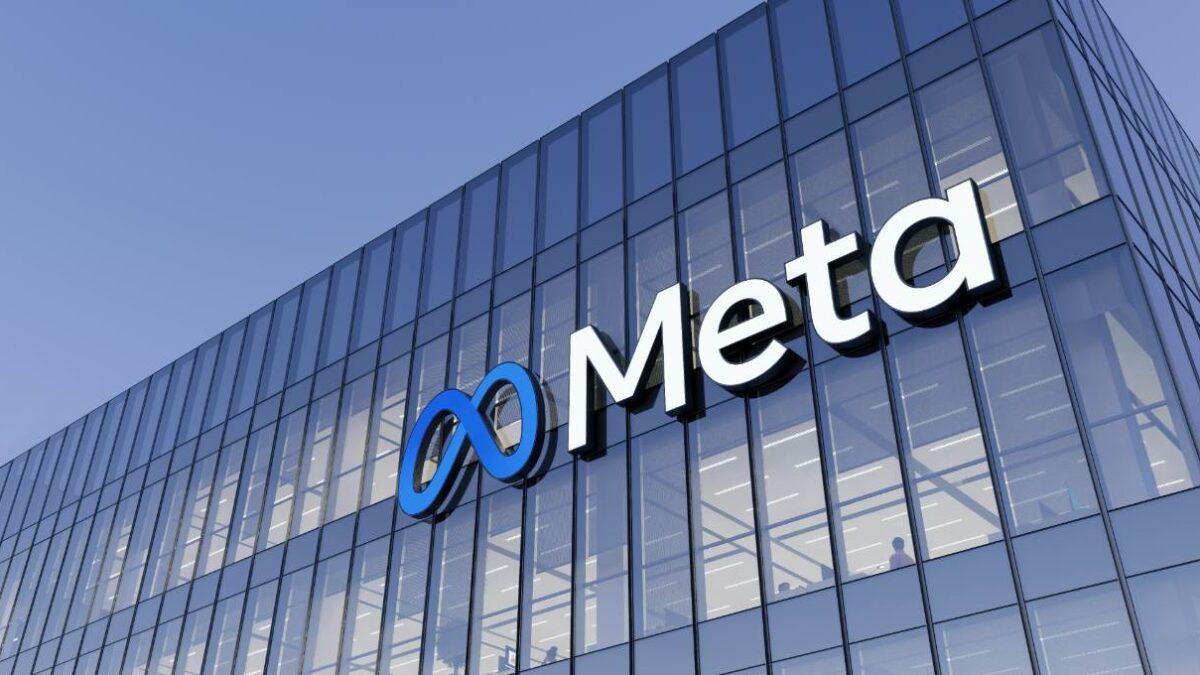 Entidade pede investigação da Meta por lucros com anúncios falsos do Desenrola Brasil