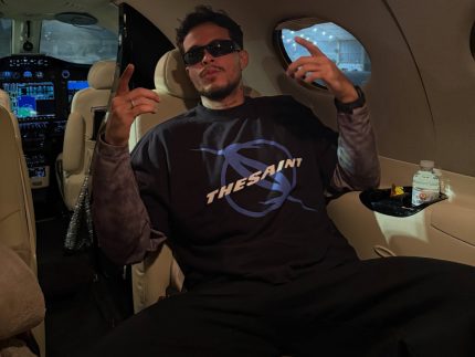 Felipe Amorim apresenta jatinho particular e transforma rotina de viagens