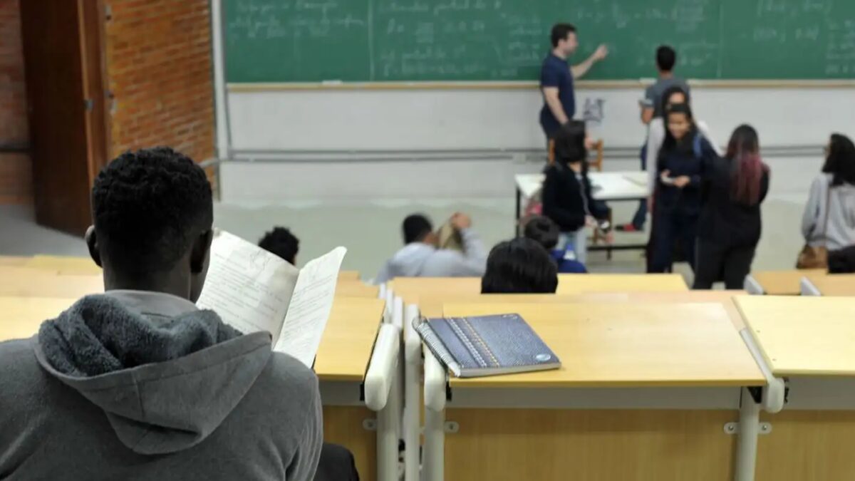 Fies inicia convocação de estudantes da lista de espera nesta sexta-feira