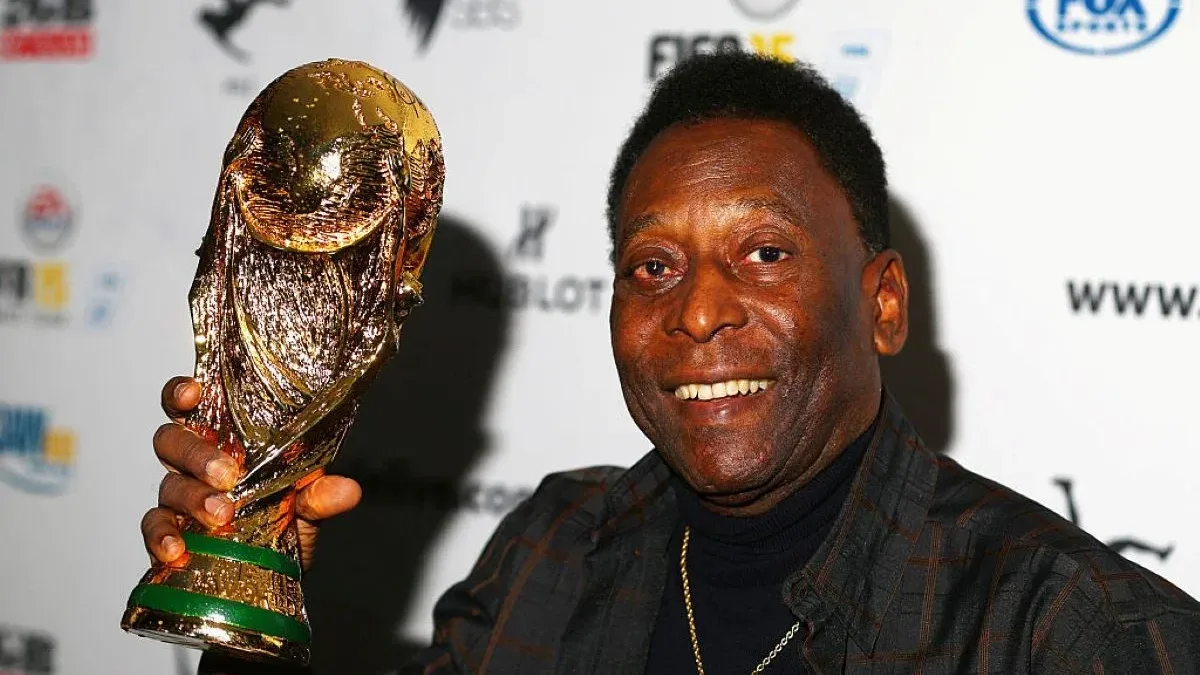 Fifa revela lista dos 20 campeões mais jovens da Copa do Mundo com Pelé e Ronaldo