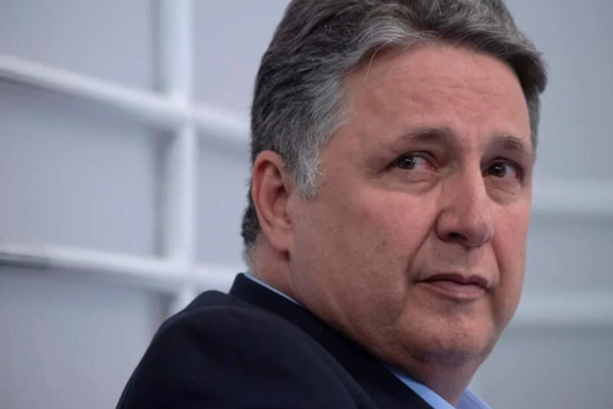 Garotinho afirma ter cumprido suspensão de direitos políticos e busca candidatura ao governo do RJ