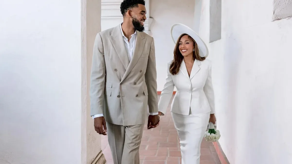 Jordyn Woods e Karl-Anthony Towns celebram casamento em Malibu com vista para o oceano