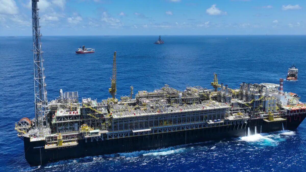 Justiça Federal suspende imposto de 12% sobre exportação de petróleo e minerais
