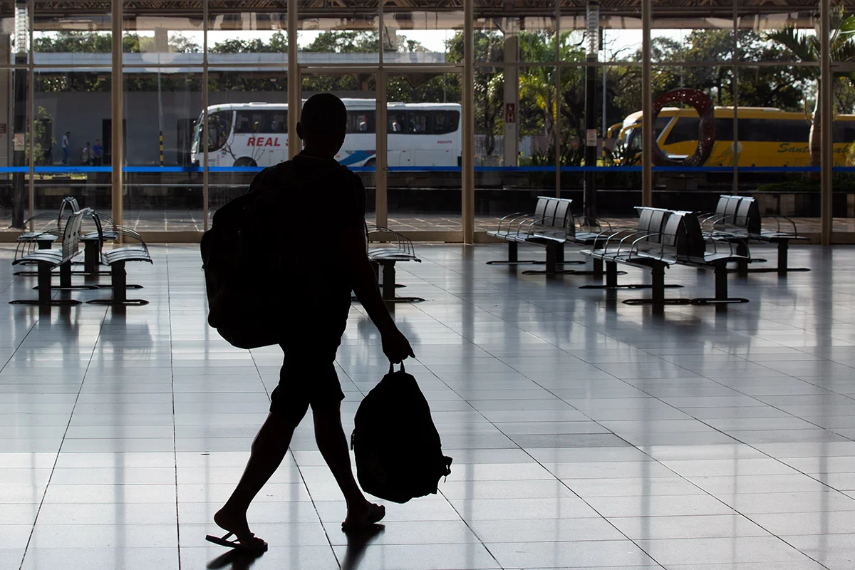 Justiça garante 50% de desconto em passagens de ônibus para maiores de 60 anos