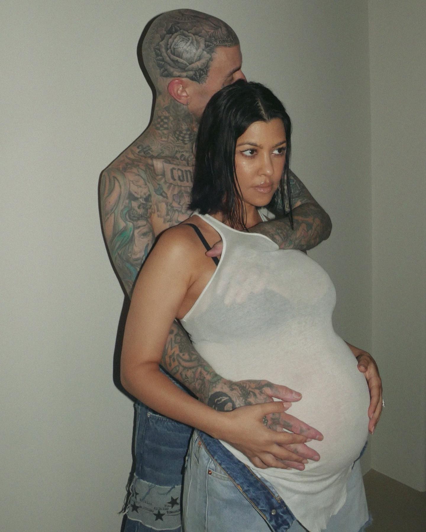 Kourtney Kardashian relata momento aterrorizante durante gravidez de Rocky Thirteen