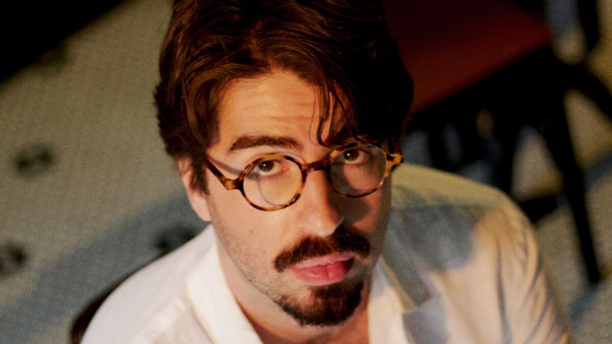 Leo Salem lança "Si", primeiro single de álbum que une Bossa Nova e MPB.