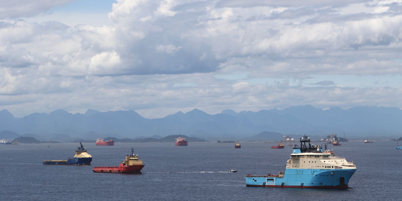 MPF denuncia empresas por despejo de resíduos perigosos na Baía de Guanabara