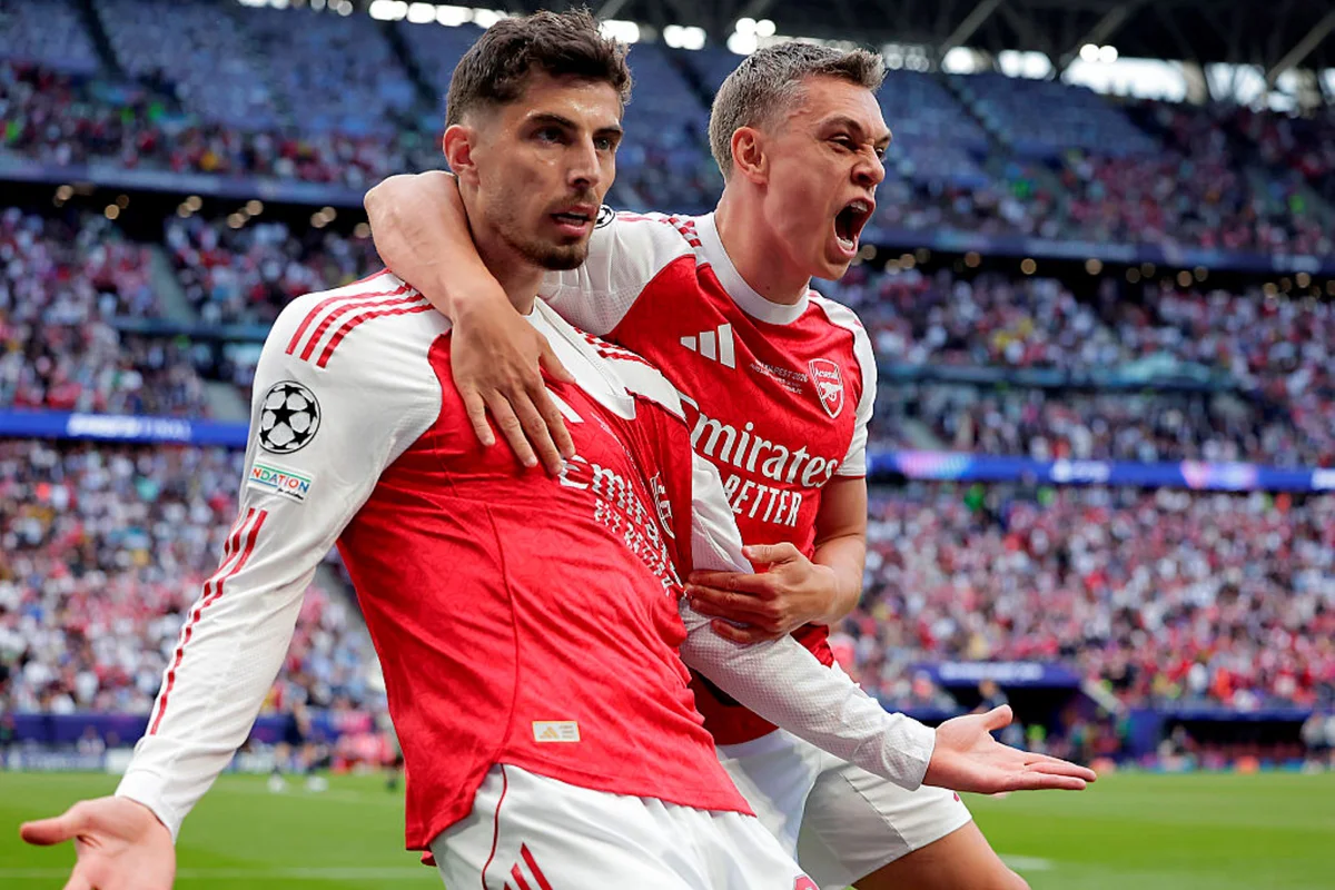 Manchester City e Arsenal disputam Supercopa da Inglaterra neste domingo em Cardiff