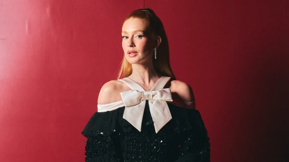 Marina Ruy Barbosa brilha em look deslumbrante de Richard Quinn