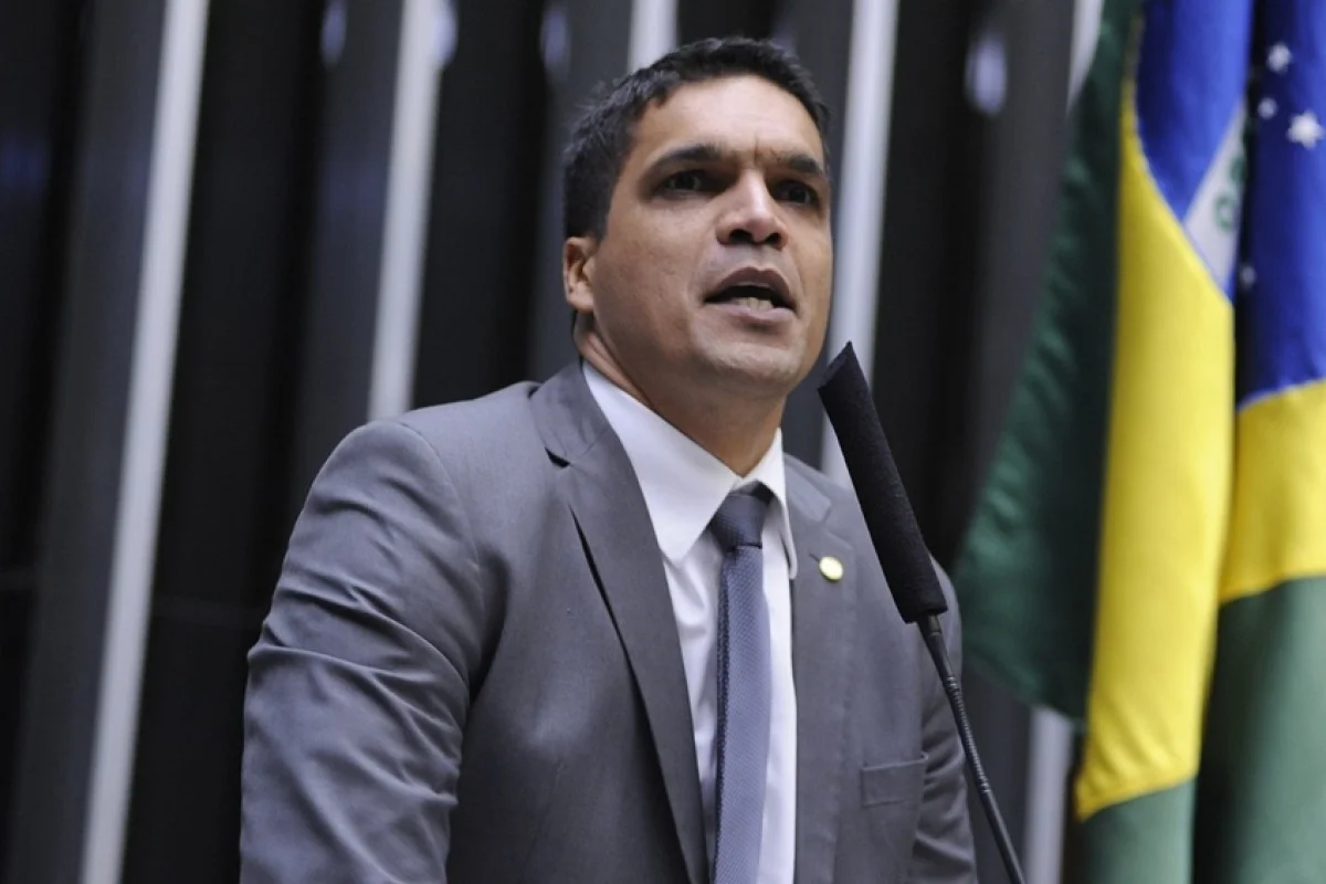 Mobiliza barra candidatura de Cabo Daciolo à Presidência e o deixa "decepcionado"