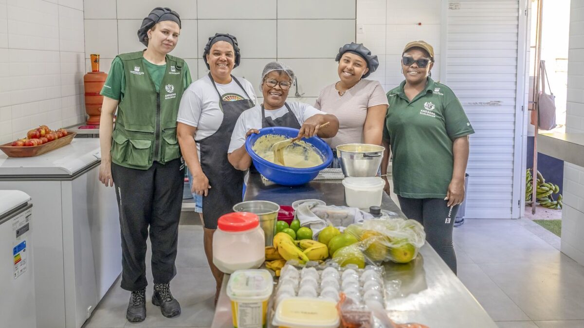Mulheres da ACAMM transformam ubarana em fonte de renda e inclusão social no Rio