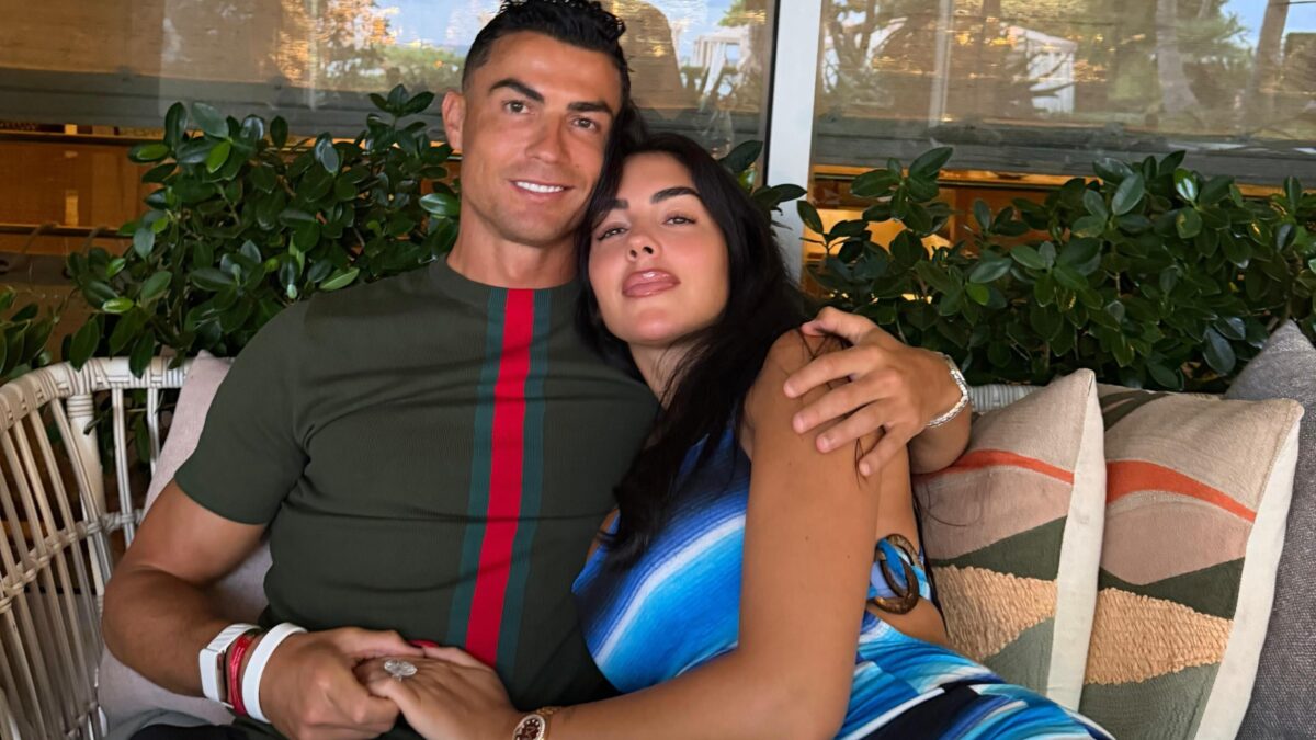 Multidão se aglomera em casamento em Portugal acreditando em Cristiano Ronaldo e Georgina