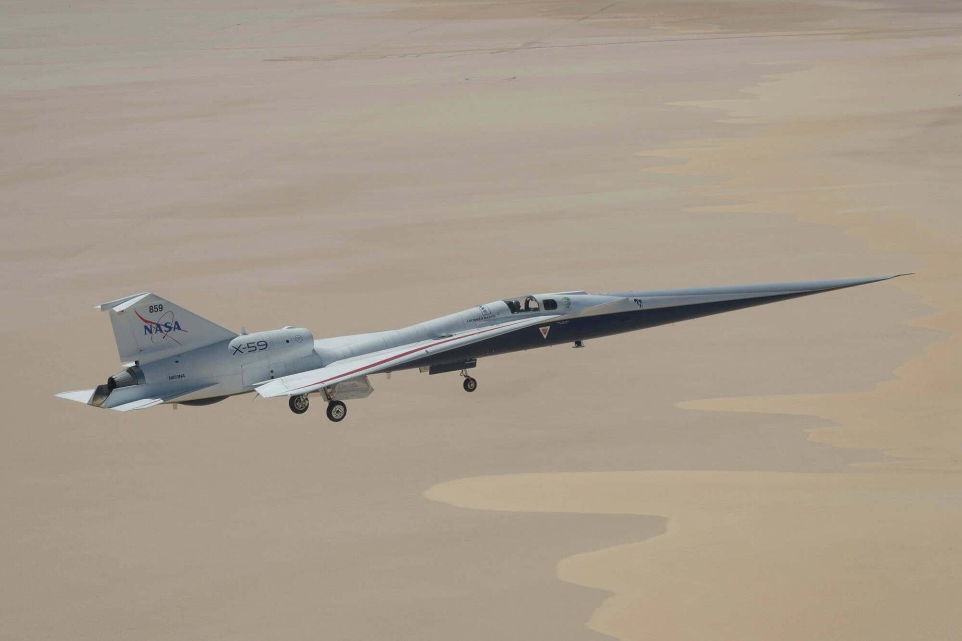 NASA testa X-59, avião supersônico que promete voar sem estrondo sônico