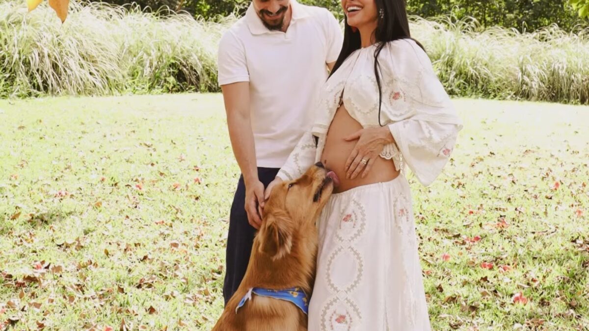 Nicolas Prattes compartilha momento fofo com Sabrina Sato e cachorro da família