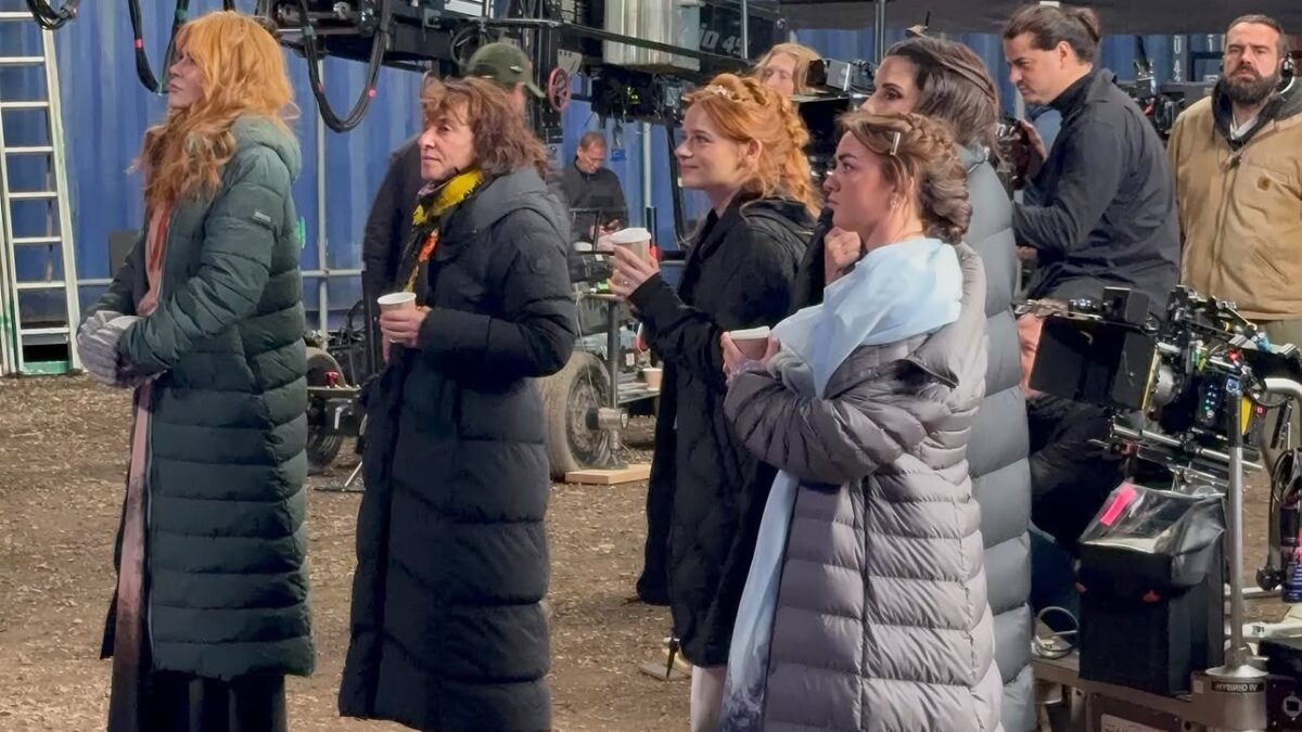 Nicole Kidman revela bastidores de 'Da Magia à Sedução 2' com novas imagens