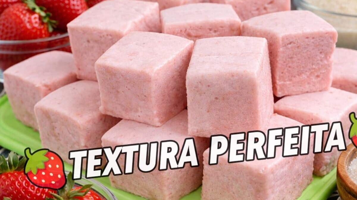 Prepare um docinho de morango leve e macio que surpreende a todos!
