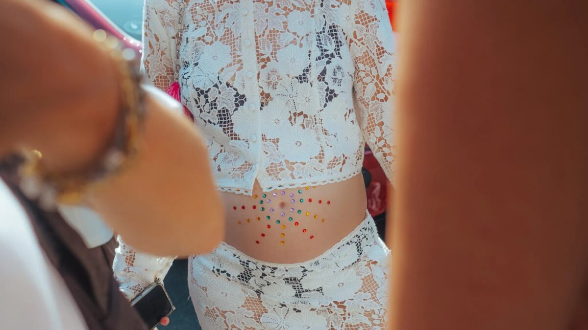 Rendas dominam o street style na semana de moda de Copenhague