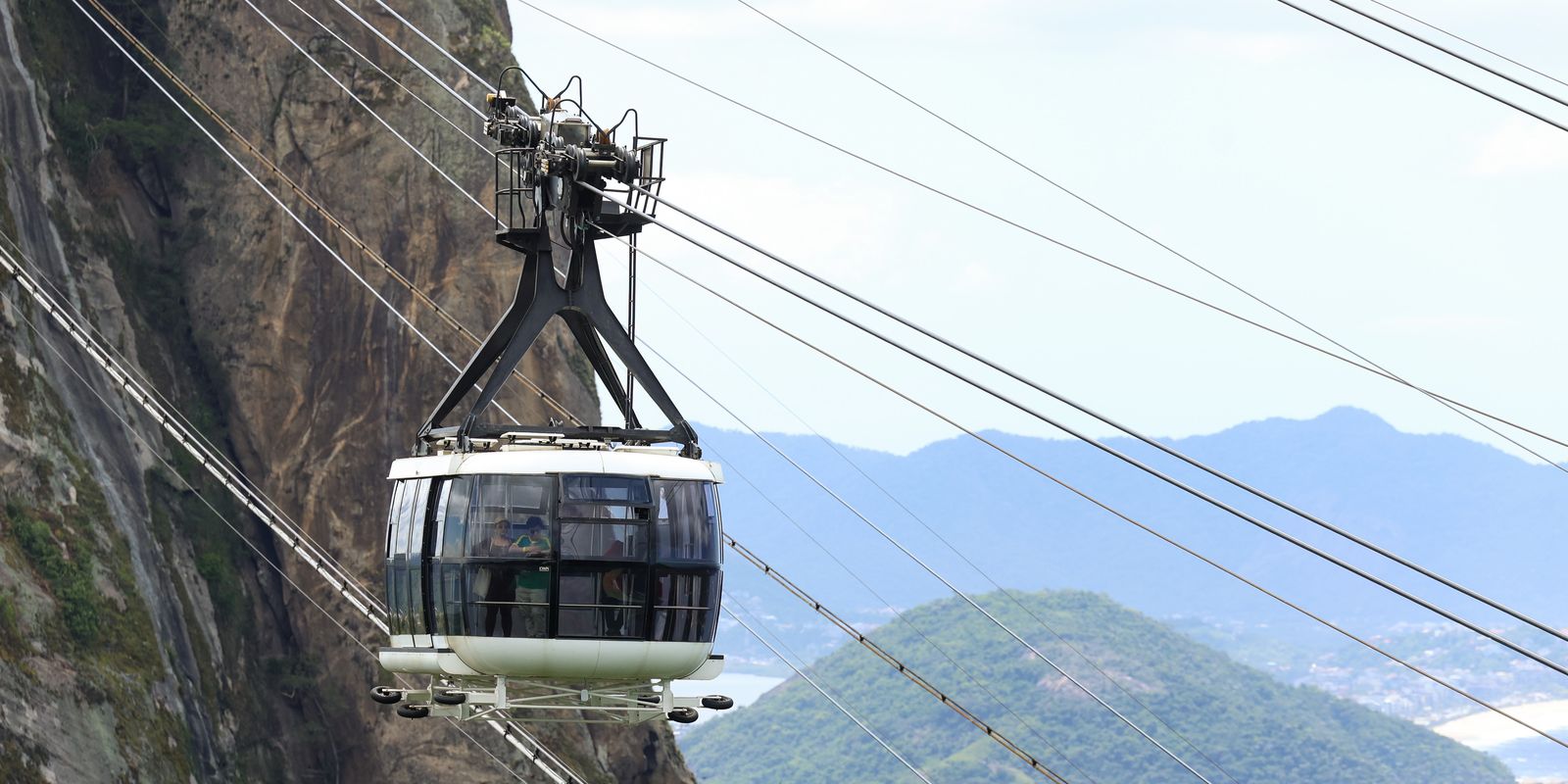 Rio de Janeiro fecha pontos turísticos e parques devido a ventos fortes
