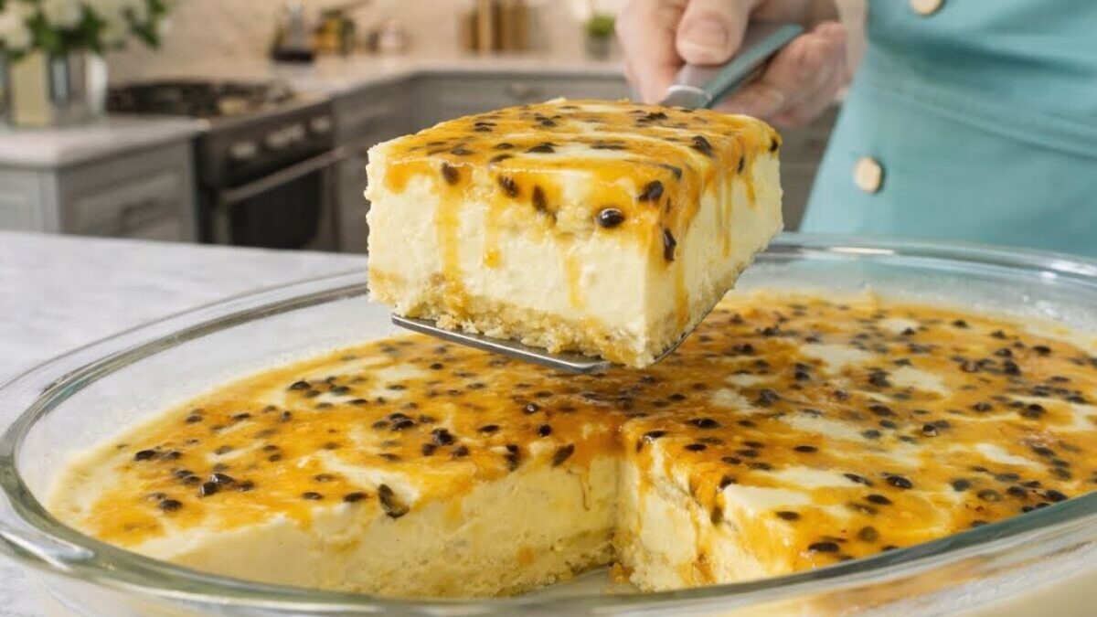 Sobremesa de maracujá cremosa promete surpreender com sabor azedinho perfeito