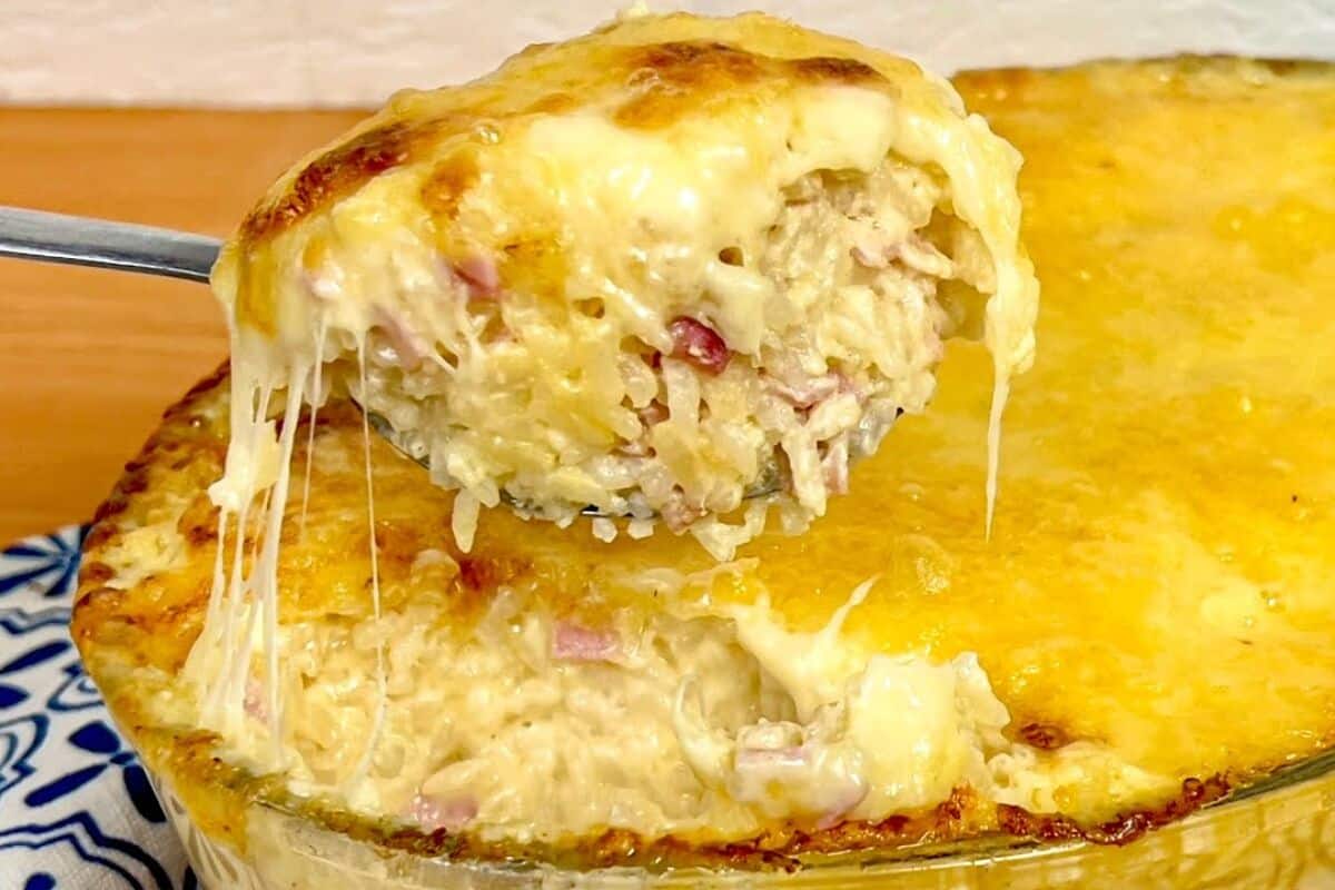 Surpreenda sua família com um delicioso arroz de forno recheado e gratinado