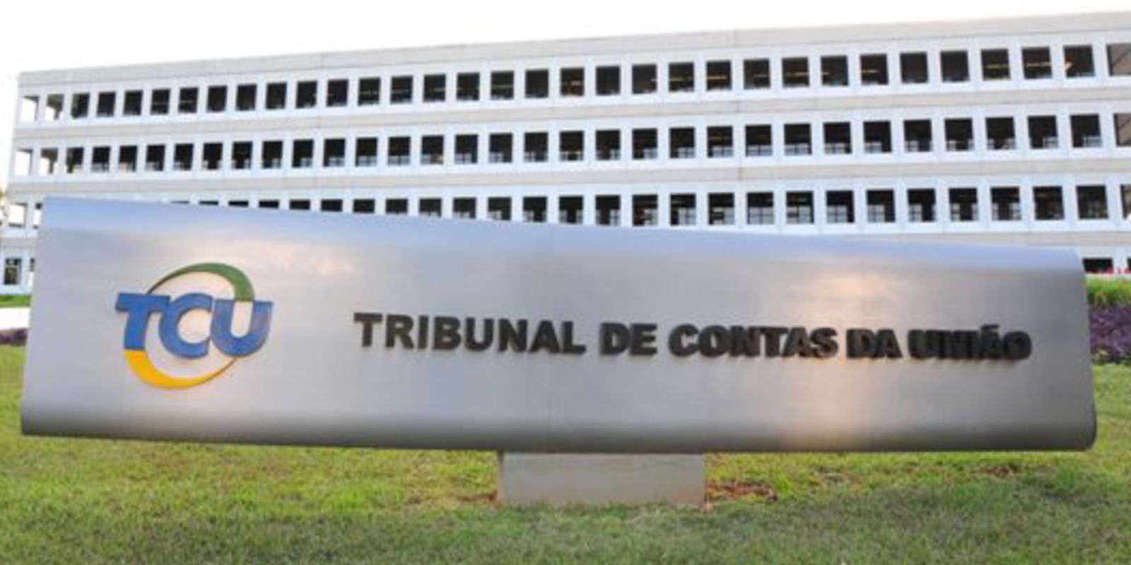 TCU entrega à Justiça Eleitoral lista com 6,1 mil gestores com contas rejeitadas