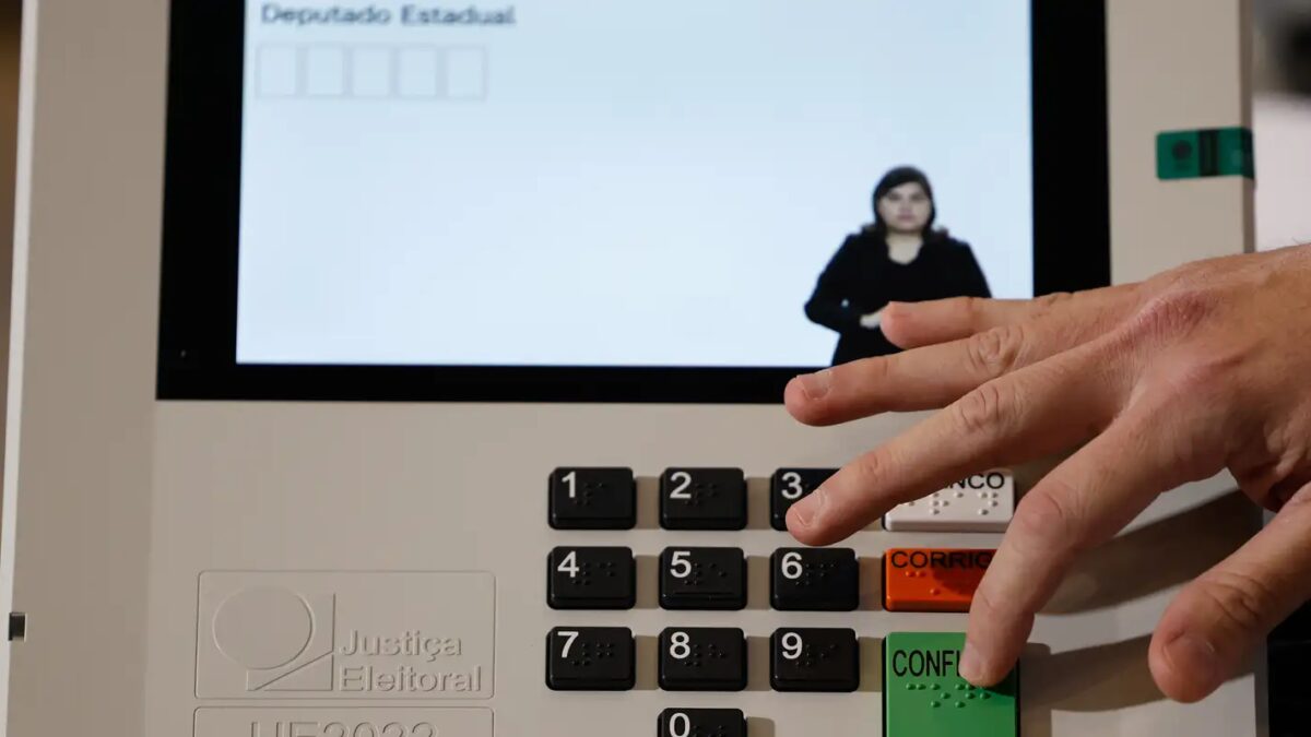 TRE-RJ muda 66 locais de votação para garantir segurança nas eleições de outubro