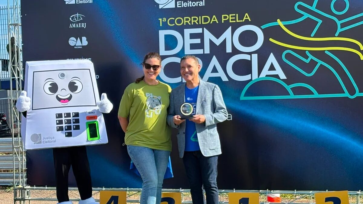 TSE e plataformas digitais firmam acordo para combater desinformação eleitoral