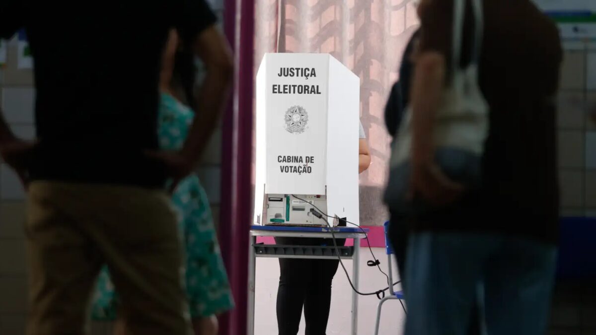 TSE registra 1.103 denúncias de irregularidades na campanha eleitoral inicial