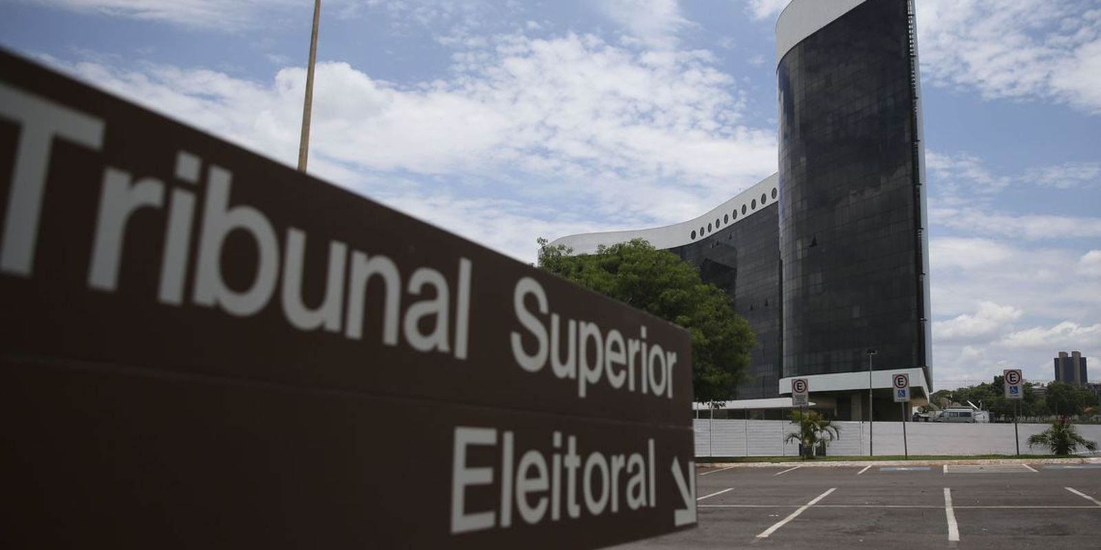 TSE restabelece condenação de vereador de MG por violência política de gênero