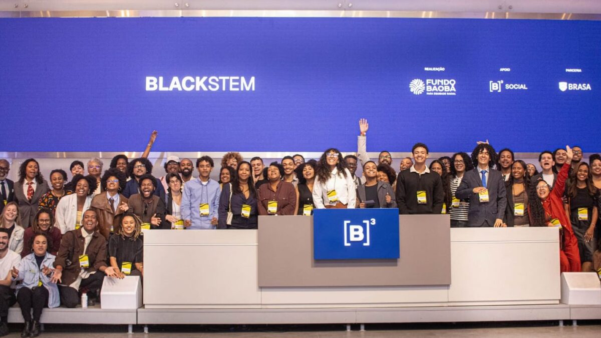 Três jovens negros do Rio e da Bahia recebem bolsa de R$ 42 mil para estudar no exterior