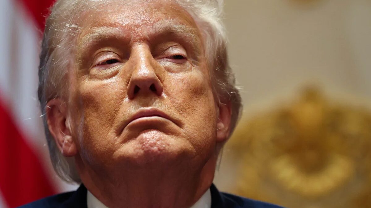 Trump retoma negociações com Irã após cancelar ataque militar planejado