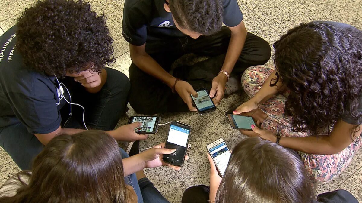 Ambiente de informação deve piorar em 2024, alertam especialistas de 71 países