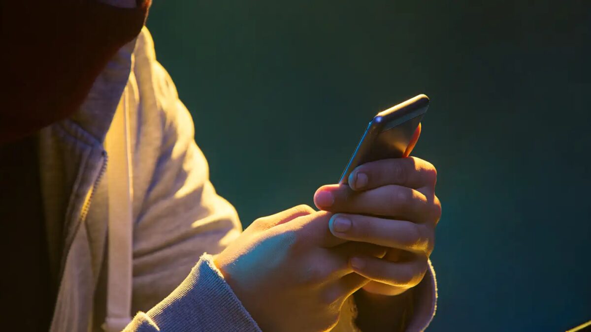 Apostas online geram endividamento e afetam saúde mental, aponta pesquisa