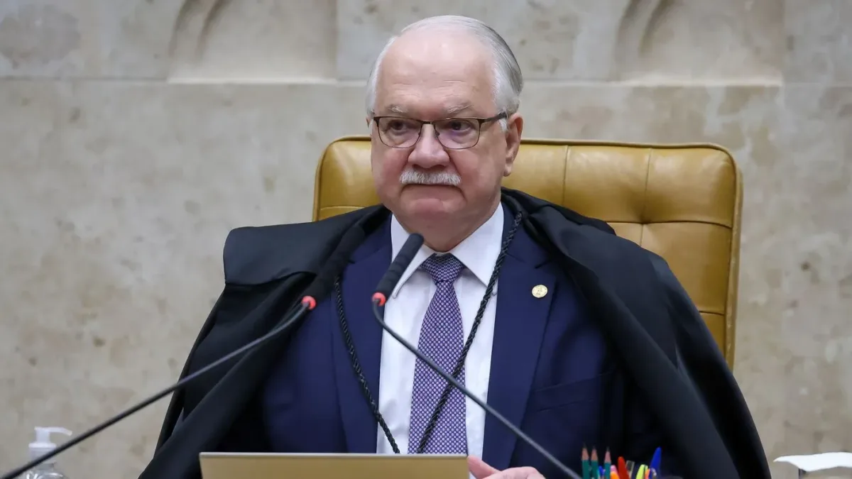 Fachin adia julgamento sobre postagens de Nossa Senhora no STF sem nova data definida